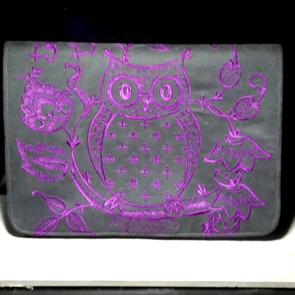 Owl Clutch Purse Embroidered Gray Soft Suede Purple Everyday Purse Bag Fun NWT